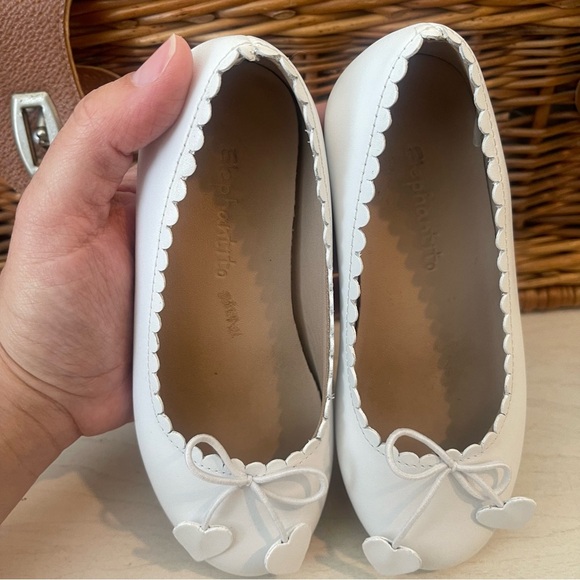 Elephantito Ballet Flats Toddler Girl Sz 10 White Leather Scalloped Ballerina - Picture 8 of 8